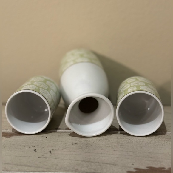 3 Piece Sake Set Green Floral Pottery House Made In Japan - Picture 3 of 5